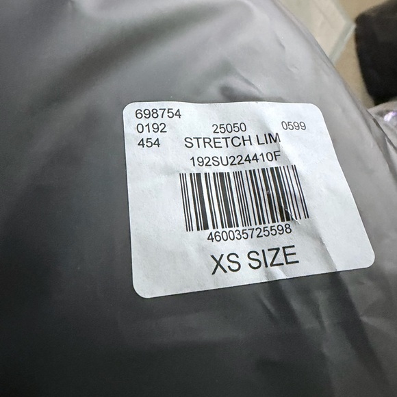 AUTHENTIC Fear of God Essentials Hoodie Stretch Limo 192SU224410F size Xs - Picture 5 of 5